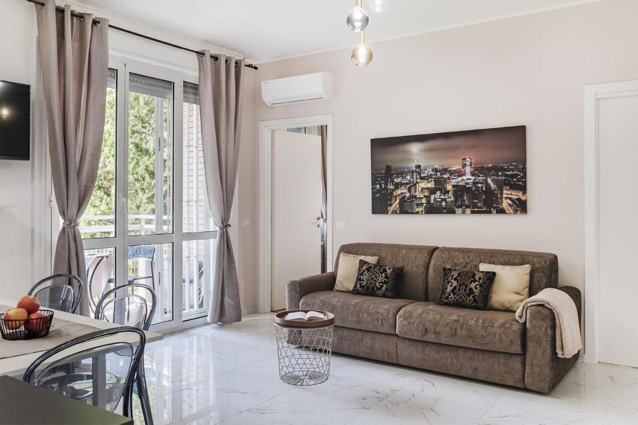 Ca' Lucia 2 - Affitti Brevi Italia Apartment Милано Екстериор снимка
